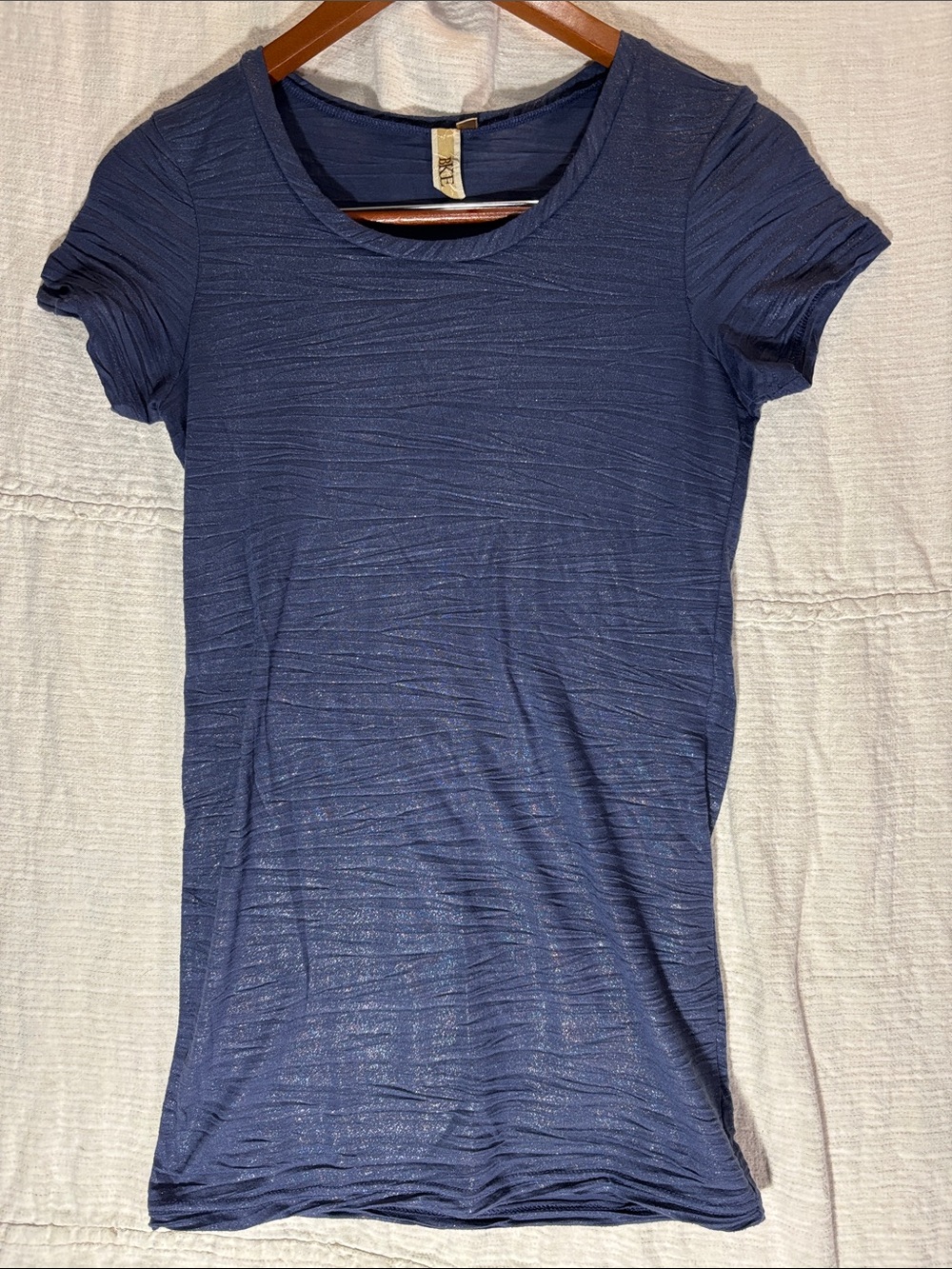 BKE Navy Short Sleeve Scoop Neck Textured Tee Y2K Aesthetic